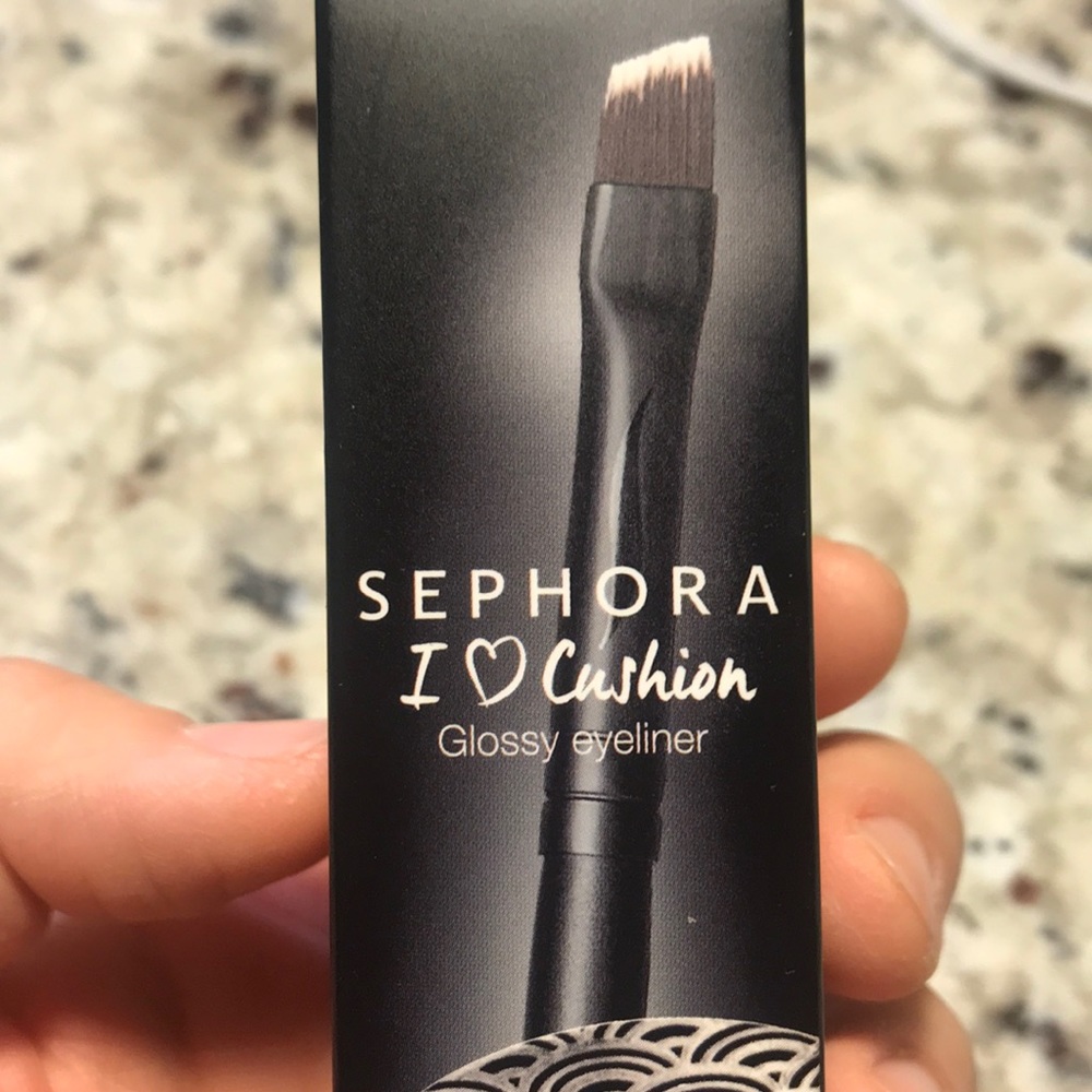 Sephora glossy eyeliner